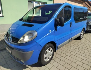 Renault Trafic 2,0 dCi  míst 8+1, r.v. 2011