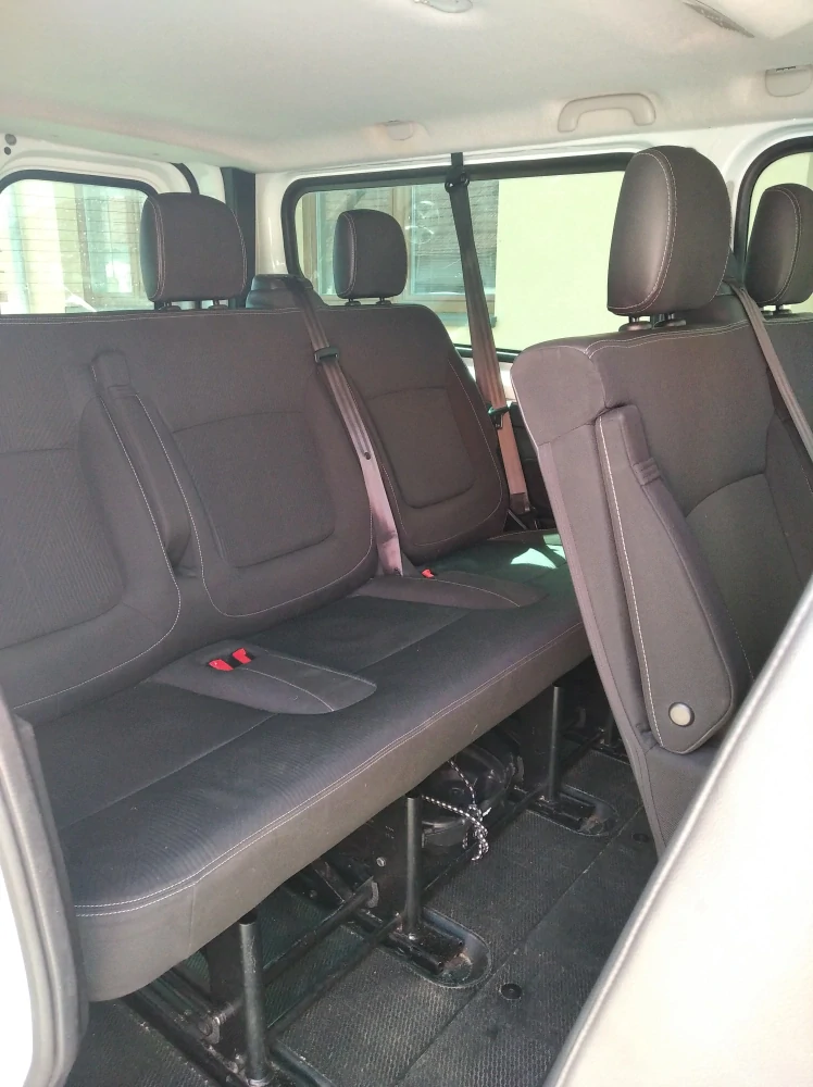 Renault Trafic 1,6 dCi  míst 8 + 1, r.v. 2019 Long
